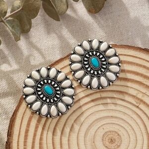 NEW! Unique Boho Vintage Stud Earrings